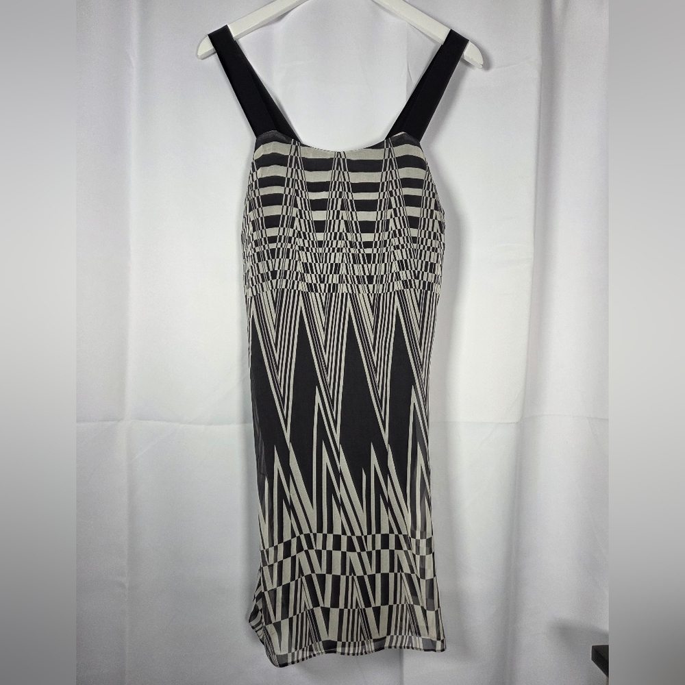 Club Monaco 100% Silk Tank V Back Strap Dress Size 00 Black & White
